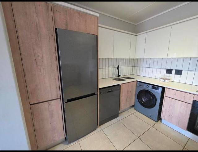 2 BEDROOM PROPERTY TO RENT IN MOOIKLOOF